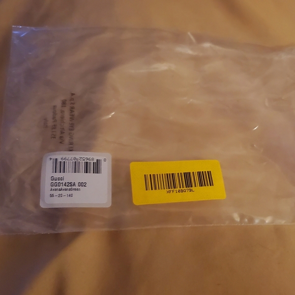 π₯SOLDπ₯πHPπGucci Avana Green 55mm Cat Eye Sunglasses - Picture 8 of 12